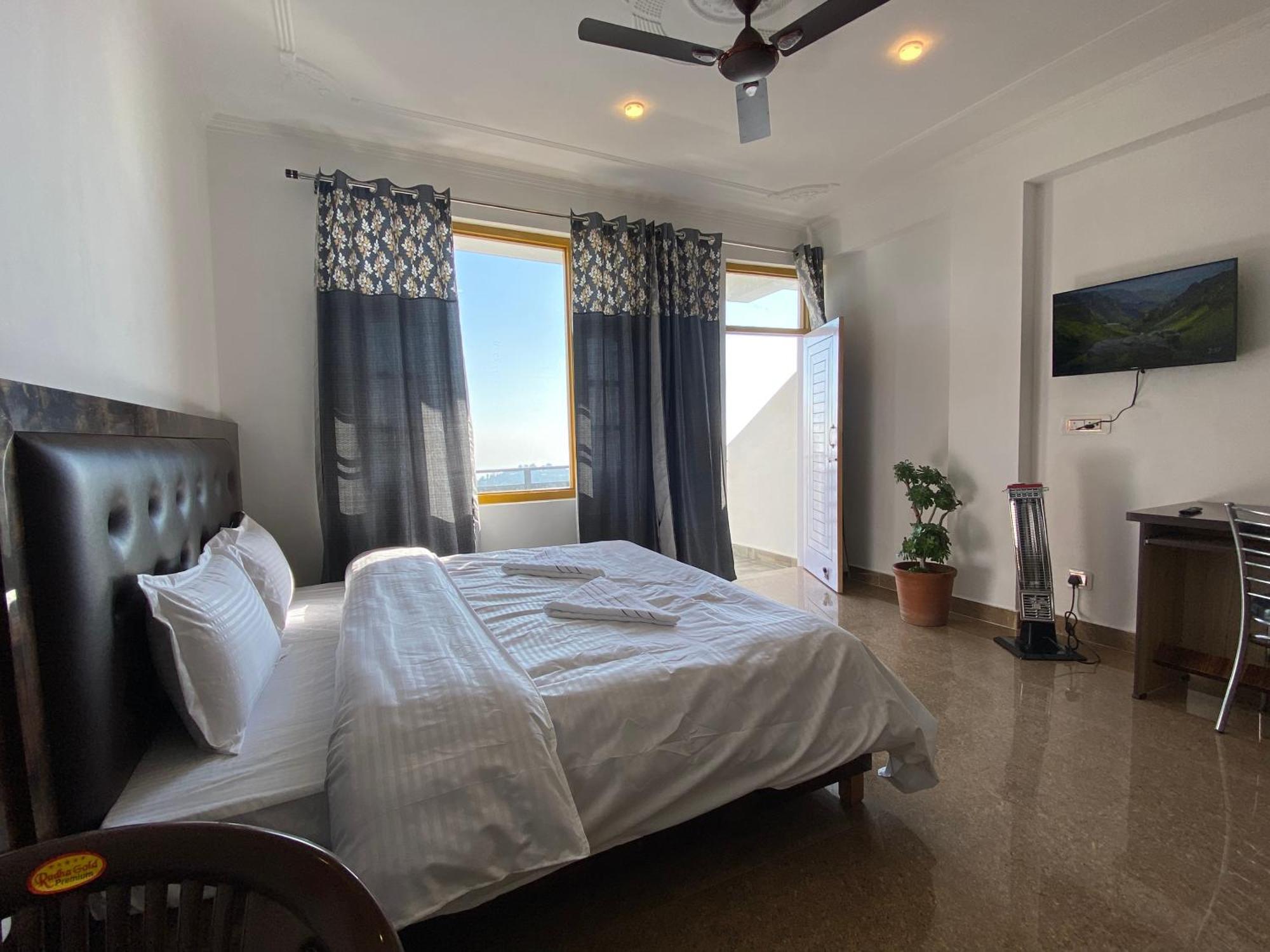 Redeem Cafe & Homestay ماكليود غانج المظهر الخارجي الصورة